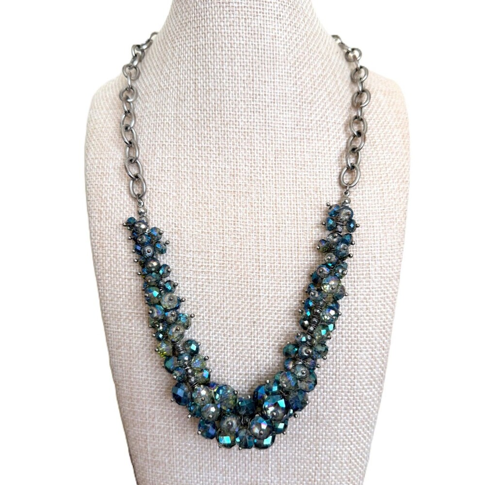Vera Wang Iridescent Faceted Crystal Cluster Statement Necklace Blue AB Glass D